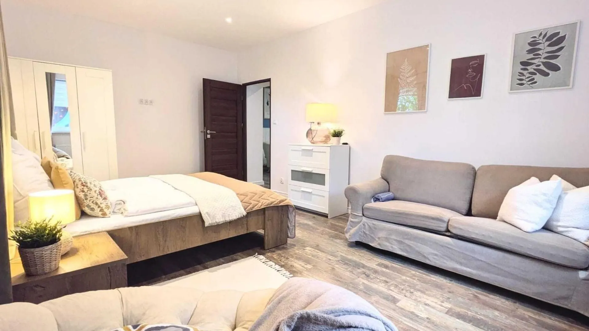 Comfortable Apartment By The River, Kolobrzeg
