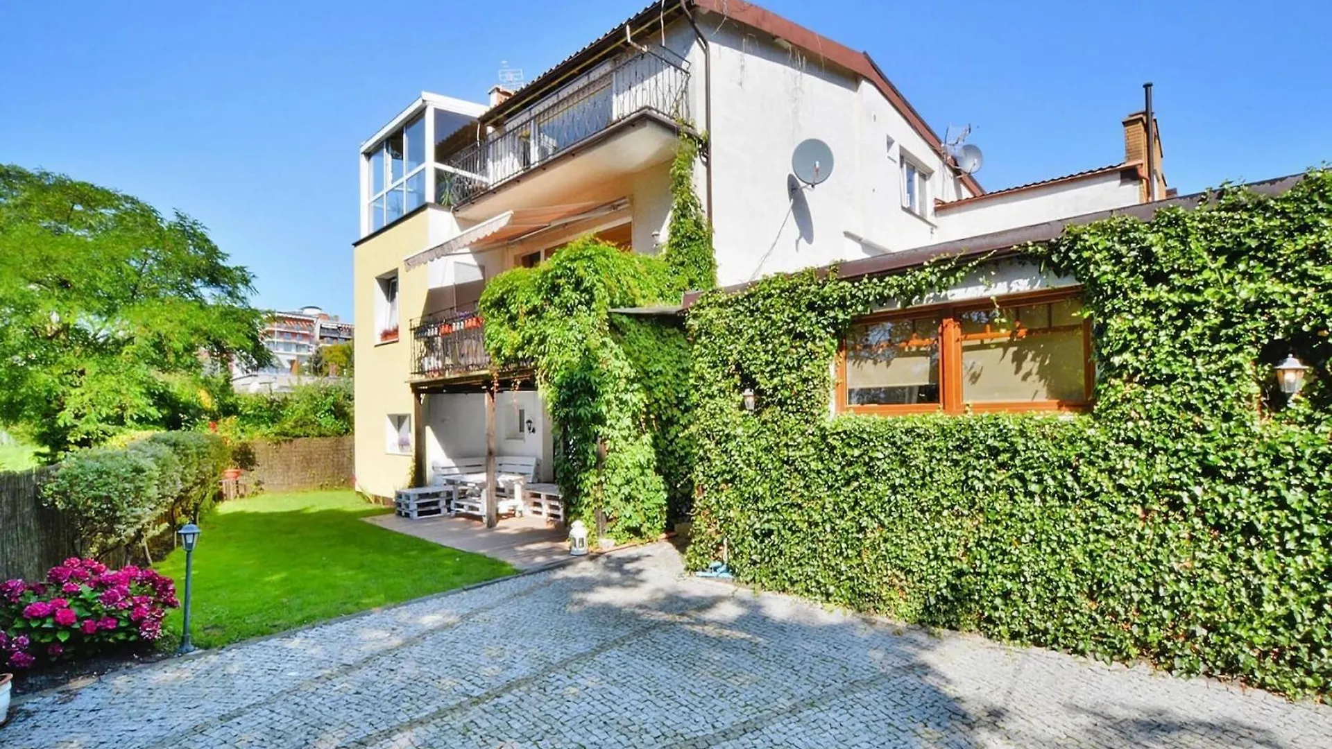 Comfortable Apartment By The River, Kolobrzeg Poland